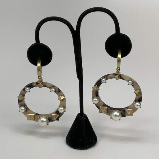 Designer Stella & Dot Gold-Tone Multiple Pearls Game Changer Hoop Earrings image number 1