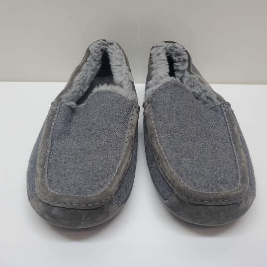 UGG Men Slippers Ascot Wool Loafer Shoes Grey Sz 11 image number 2