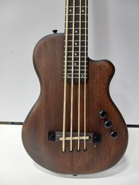 Gold Tone ME-Bass Electric Fretless Micro Bass W/ Bag image number 3
