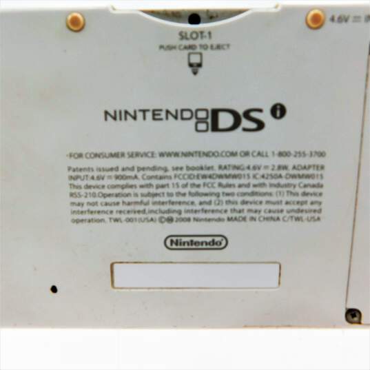 Nintendo DSi w/6 games image number 4