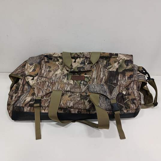 Columbia Hunting Equipment Bag/ Camo Duffle image number 1