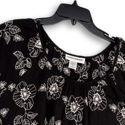 NWT Womens Black Floral Short Sleeve Round Neck Pullover Blouse Top Size 2X alternative image