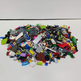 6.5 Pound Bundle of Assorted Lego Bricks