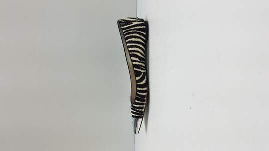 Michael Kors - Zebra print flat - Size 7.5 image number 2