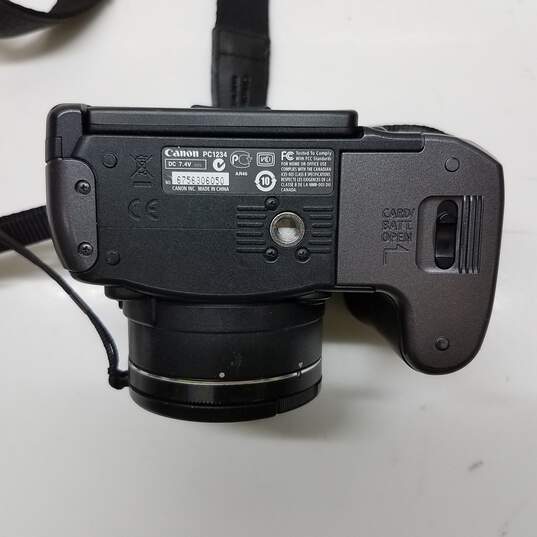 Canon PowerShot S5 IS 8.0MP 12x Zoom Flip Screen Compact Digital Bridge Camera image number 5