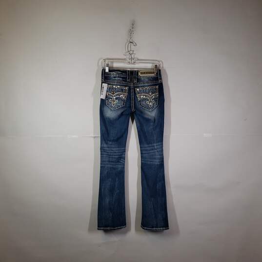 Womens Medium Wash Embellished Pockets Denim Bootcut Leg Jeans Size 25 image number 2