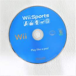 Wii Sports Nintendo Wii Video Game W/ Manual alternative image