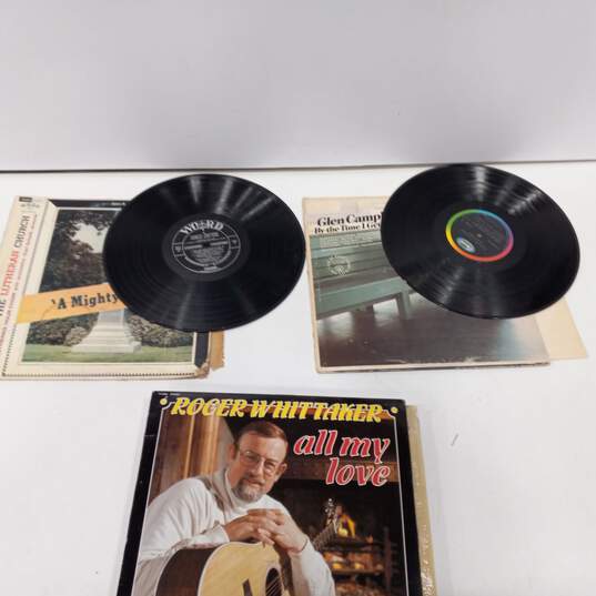 Bundle of 10 Vintage Folk & Country Vinyl Records image number 4