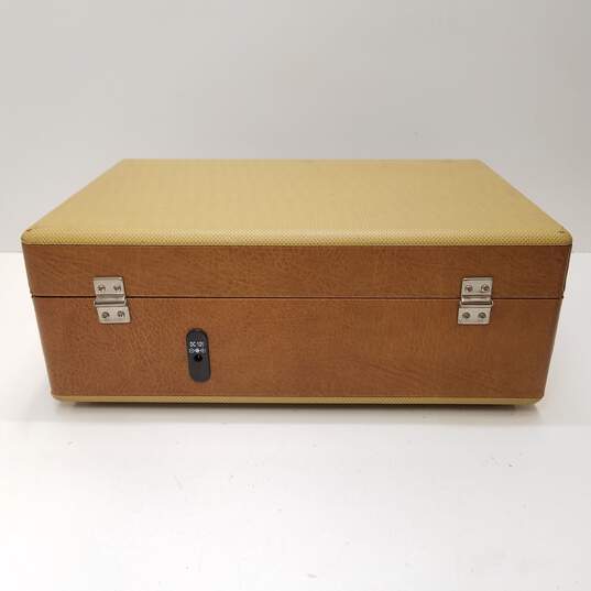 Crosley Collector's Edition Radio/Turntable Model CR50BT-SOLD AS IS, NO POWER CABLE image number 5