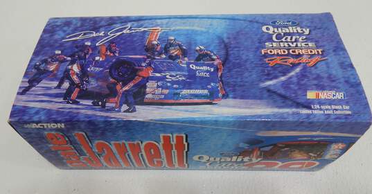 1/24 Dale Jarrett #88 Quality Care 1998 Ford Taurus Diecast car by Action Racing IOB image number 1