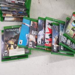 Lot of 31 Empty Xbox One Game Cases alternative image