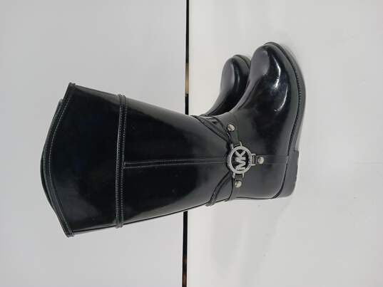 Black Rubber Rain Boots Size 2 image number 4