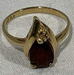 14k Gold Ring Dark Red Stone