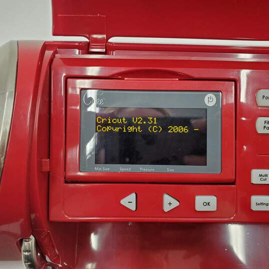 CRICUT CAKE FULL SIZE RED ELECTRONIC CAKE DECORATING MACHINE