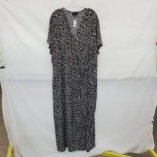 Lane Bryant Black & White Patterned Maxi Dress WM Size 26/28 NWT image number 1