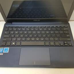 ASUS Notebook X205 Series 11.6-in PC Wondows 8 alternative image