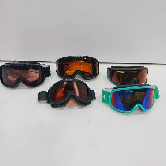 Bundle of 5 Smith Ski & Snowboard Goggles image number 1