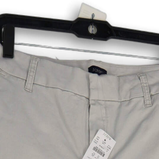 NWT Womens Tan Flat Front Slash Pocket Chino Shorts Size 8 image number 3