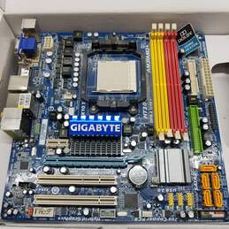 Gigabyte 990FXA-UD3 Ultra Durable 4 Socket AM3+ Motherboard alternative image