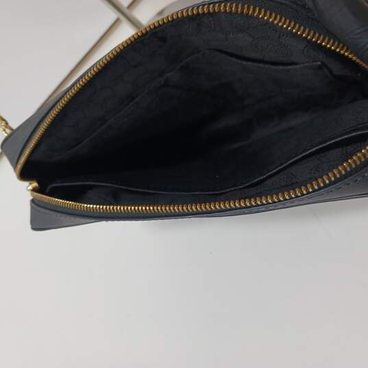 Women's Black Leather Chain Strap Shoulder Bag image number 4