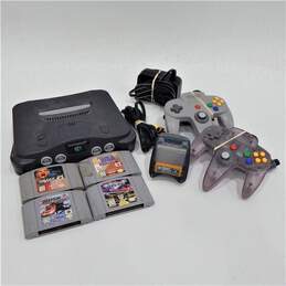 Nintendo 64 w/4 Games NFL Blitz