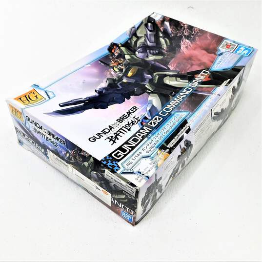 Bandai Gundam Breaker Battlogue Gundam 00 Command Unassembled Model Kit IOB image number 5