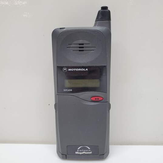 Vintage Motorola Microtac 650 DPC650 Original Flip Phone Battery/Charger image number 3
