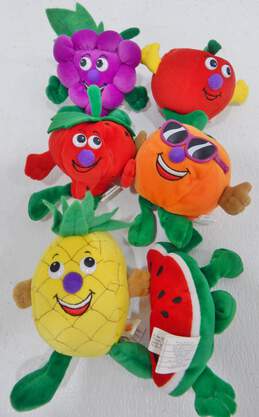 VTG 1996 Toy Box Creations Veggie Friends Fruit Seedies Plush Toys Set of 6