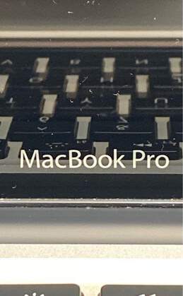 Apple MacBook Pro 13.3" (A1278) 500GB Wiped alternative image