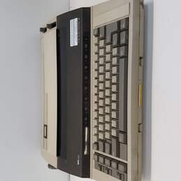 Sears Portable Electronic Typewriter SS1000 The Electronic III alternative image