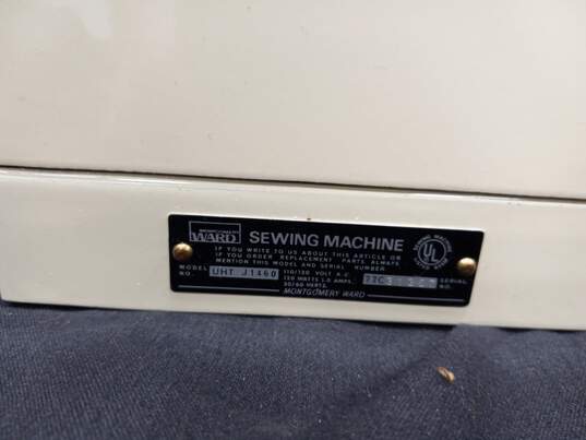 Montgomery Ward Sewing Machine Model No. UHT J1460 in Leather Case image number 10