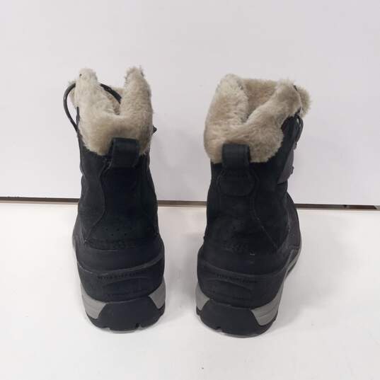 Women's The North Face Chilkat Black Snow Boots Sz 8 image number 2