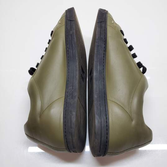 AUTHENTICATED MEN'S FENDI 'BAD BUGS' OLIVE SNEAKERS SIZE 7E image number 3
