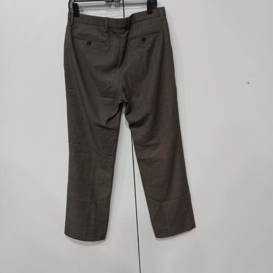 Men Black & Gray Slacks Size 32x30 image number 2