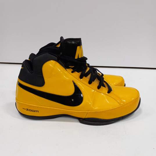 Nike Air Zoom OG Basketball Shoes Men's Size 10 image number 1