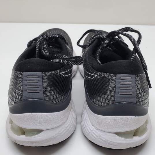 Men's ASICS Gel-Kayano 28 Athletic Shoes Size 9 image number 5