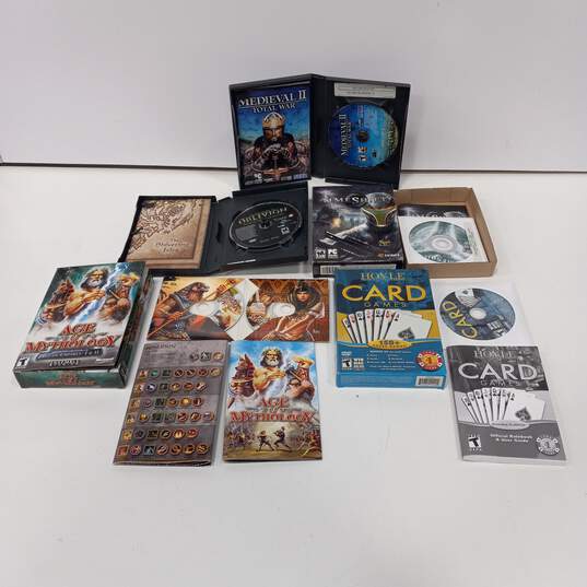 Bundle of Assorted 5 PC Games image number 4