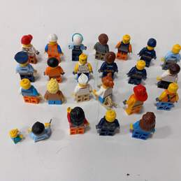 24pc Bundle of Assorted Lego City Minifigures alternative image