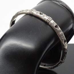 Designer Silver Tone Heart Cut Out Bangle Bracelet - 24.7g alternative image