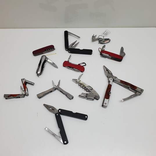 VTG. Mixed Lot Utility Swiss Army Multi-Tool Knives Untested P/R image number 1