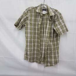 Patagonia Short-Sleeve Button Down Shirt Size Small