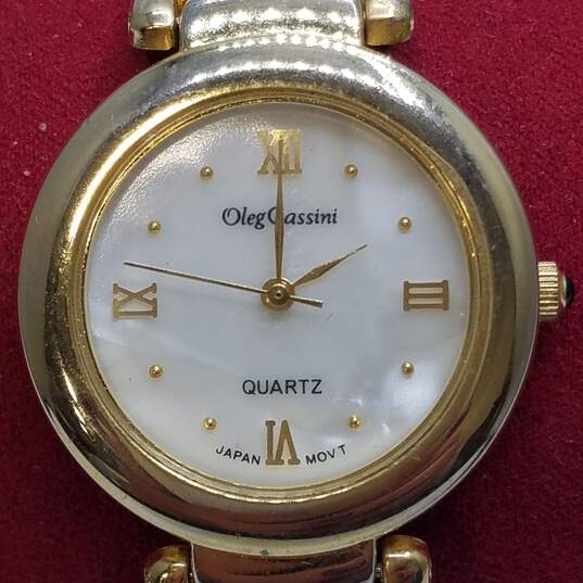 Oleg Cassini 29 Case Gold Tone Unique Bracelet Quartz Watch image number 2