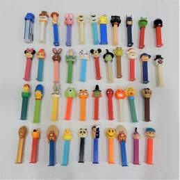 Assorted Vintage PEZ Candy Dispensers Looney Tunes Novelty Disney Holiday alternative image