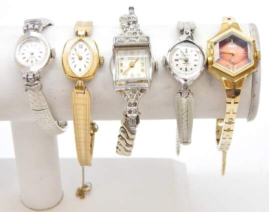 VNTG Seiko Bulova Wittnauer Cromwell & Tradition Women's Watches One Diamond Acc image number 4