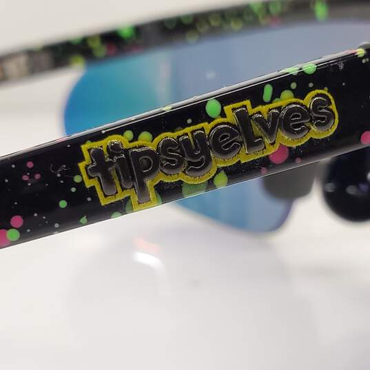 Tipsy Elves Unisex Retro Neon Mirror Lens Performance Sports Sunglasses image number 4