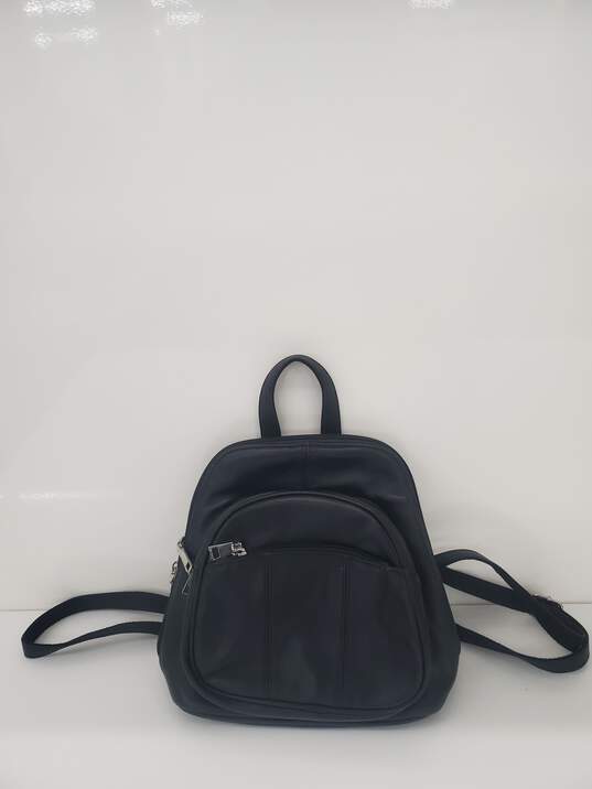Women Black leather Wilsons Leather Mini 10inch backpack used image number 1