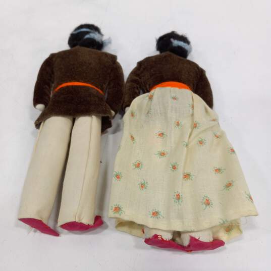 Pair of Native American Dolls image number 2