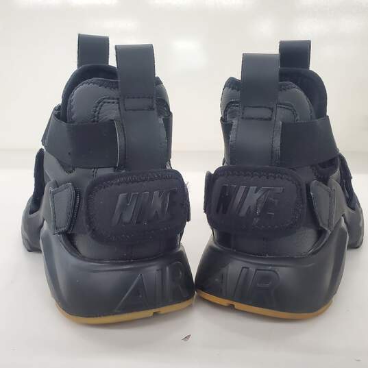Nike Women's Huarache City Black Sneakers Size 7.5 image number 4