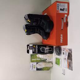 Bundle of Sentry Women's Rome SDS Snowboard Boots - Women's Size 7 In Random Box With A Lot of Accessories