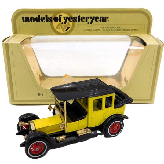 2 Matchbox Models of Yesteryear image number 5